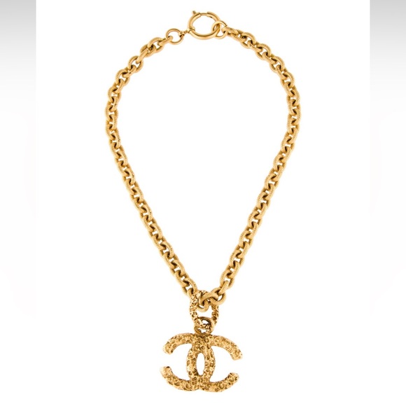 VINTAGE CHANEL CC PENDANT CHAIN NECKLACE - Picture 1 of 4